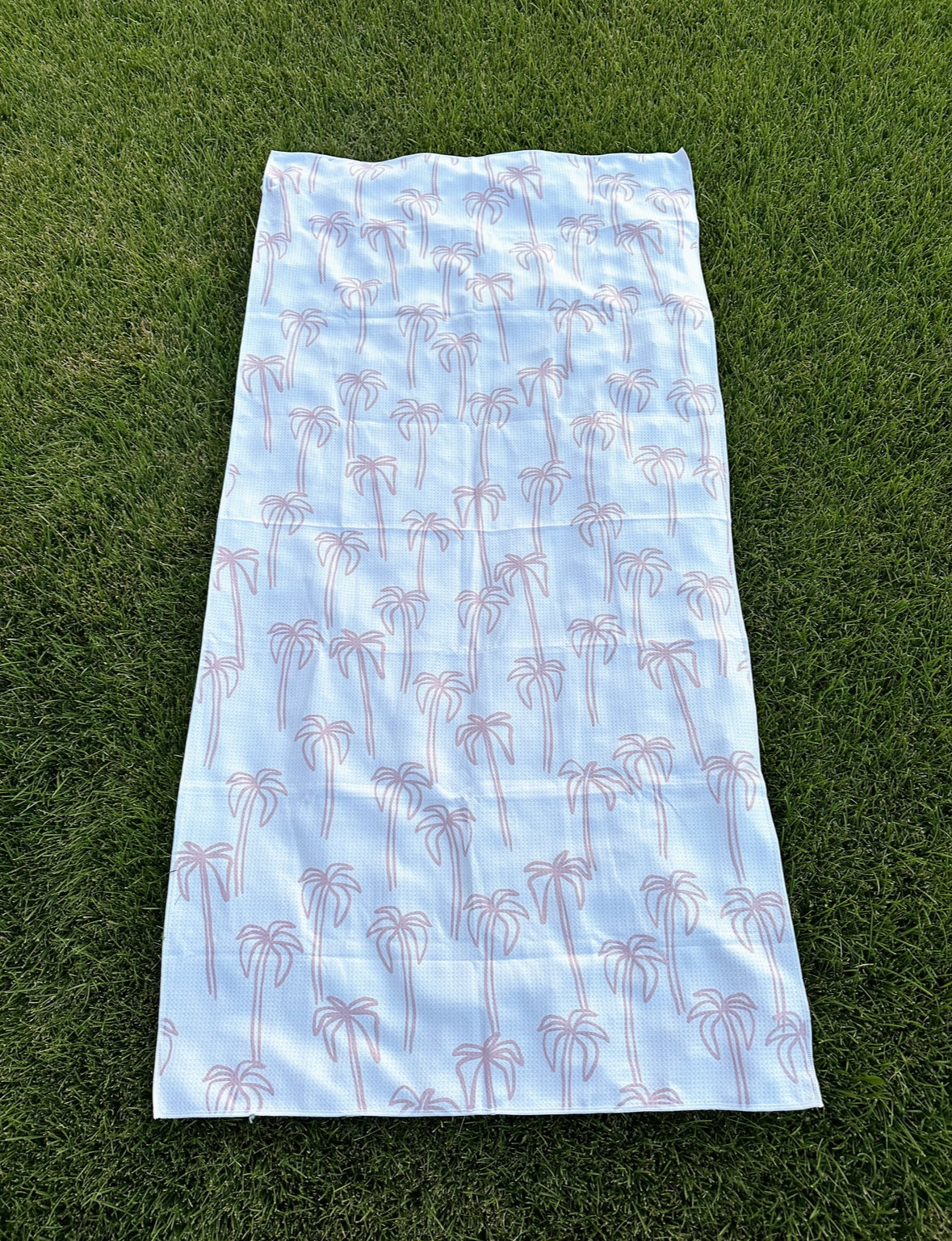 Pink Stripe Pool Towel: Reversible, pink palm side