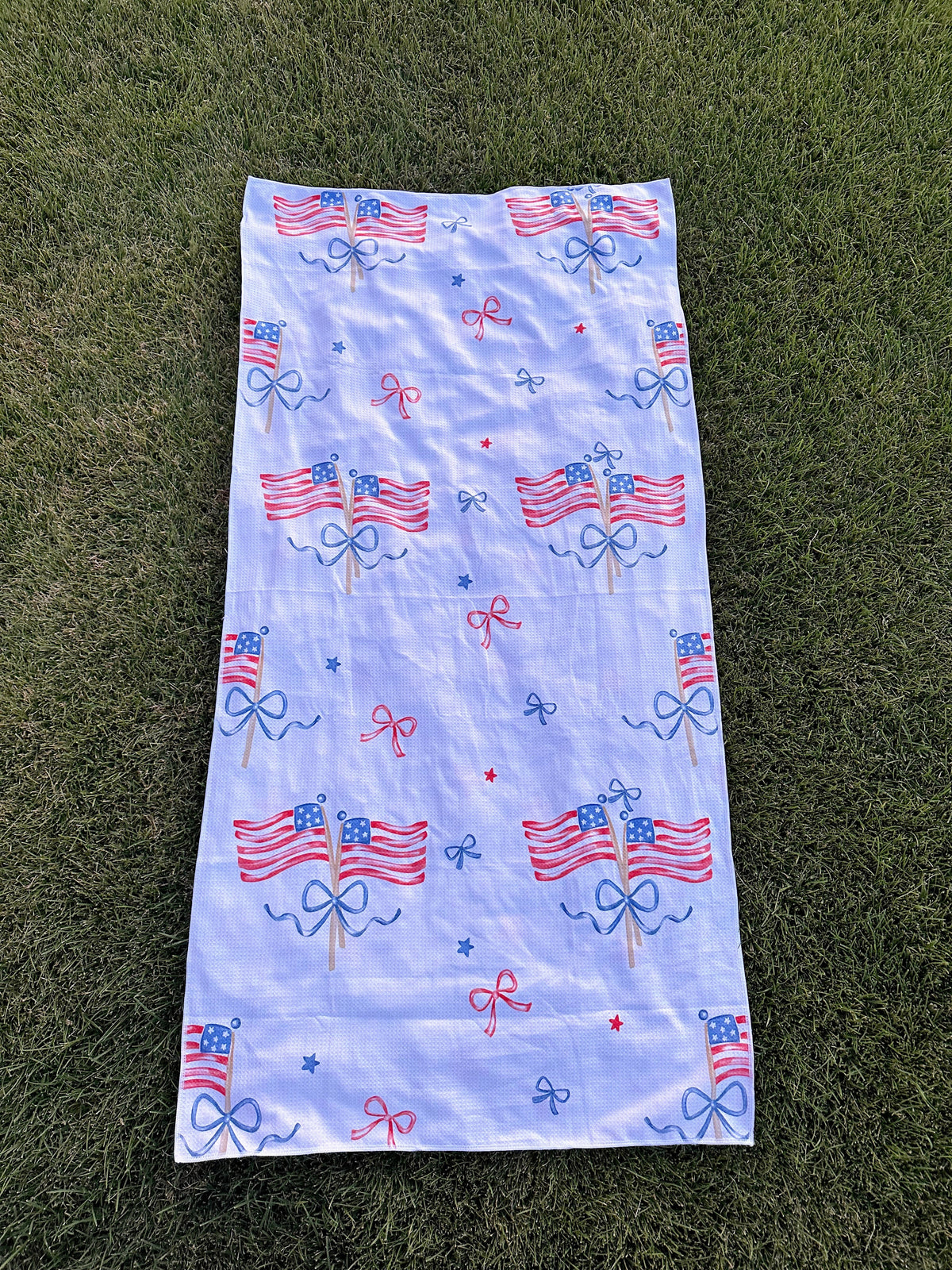 Stars Pool Towel: Reversible, American flag side